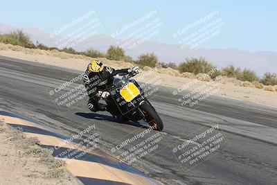 media/Dec-01-2025-Moto Forza (Mon) [[2daa91e15f]]/1-Advanced Group/Session 4 (Turn 10 Inside)/